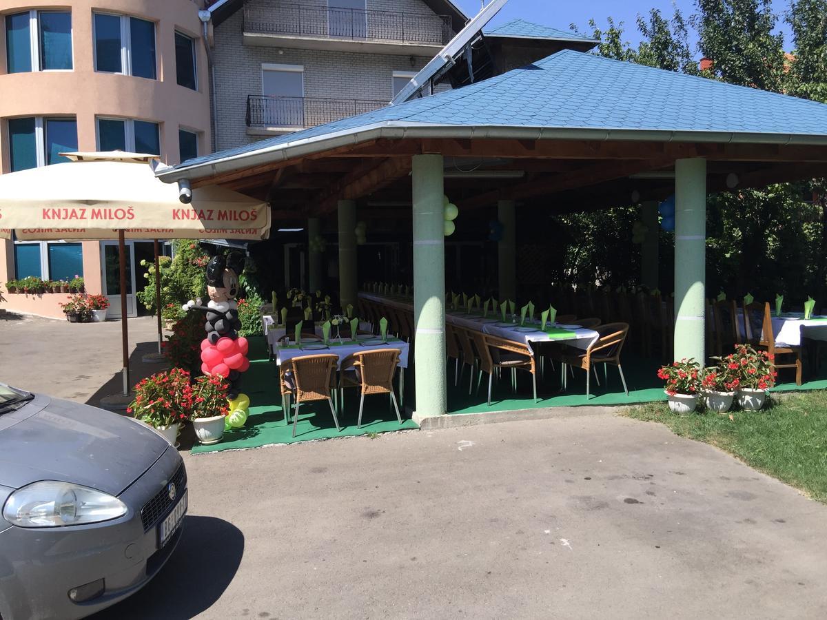 Bed & Breakfast Karavan Raška Dış mekan fotoğraf