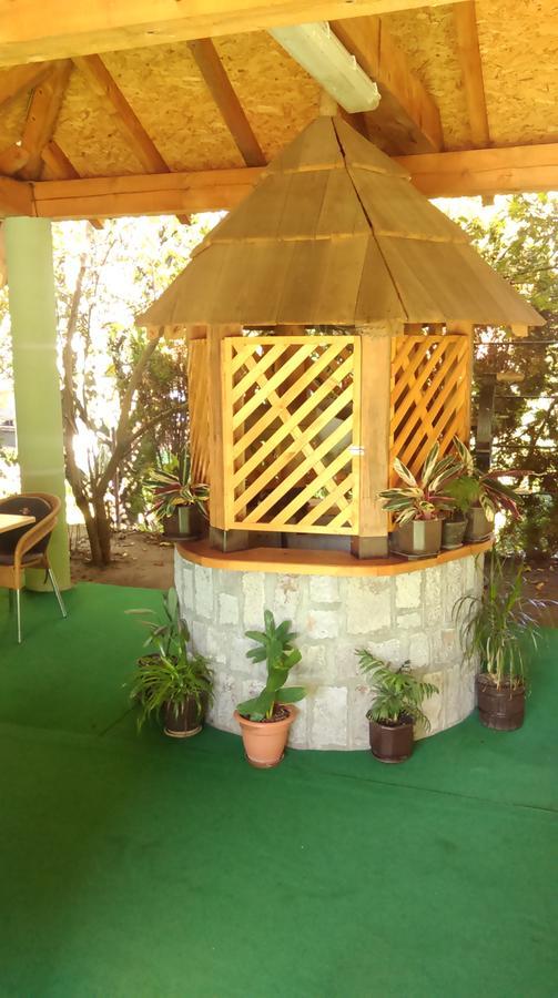 Bed & Breakfast Karavan Raška Dış mekan fotoğraf