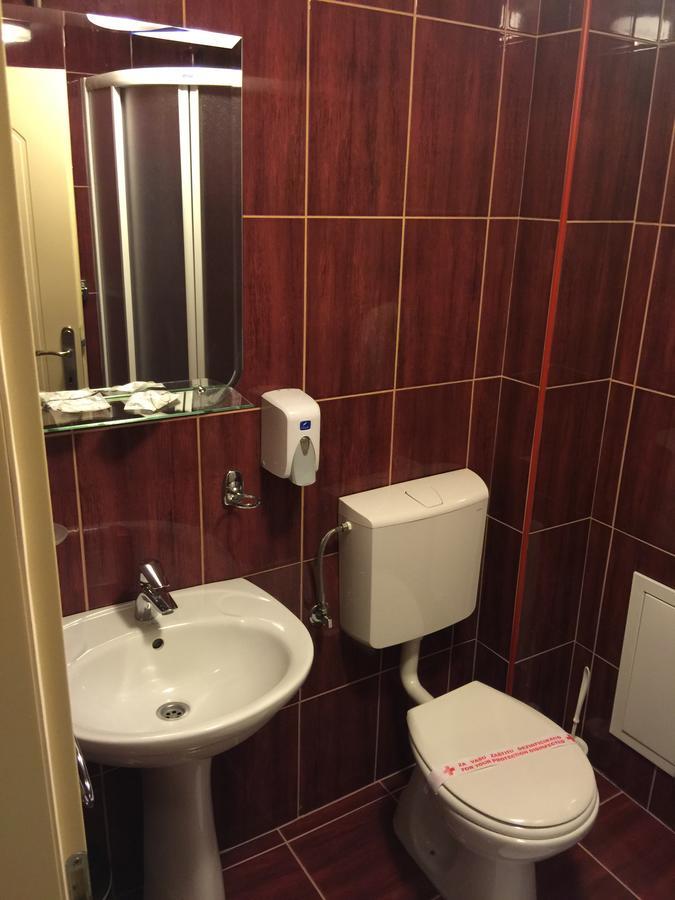 Bed & Breakfast Karavan Raška Dış mekan fotoğraf